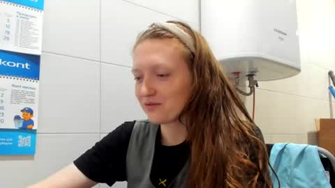 Snapshot of holistic_woman chatting on 07.15.26 holistic_woman online show from 07.15.26