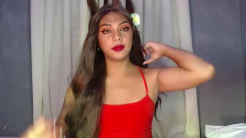 holliescarlet online show from 12.09.24