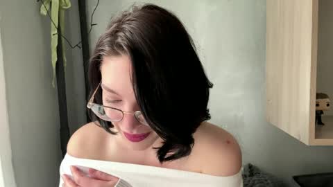 Sofia online show from 04.15.26