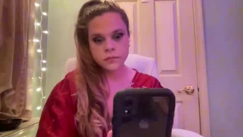 Hollys Drive threw Side Of CB. online show from 12.16.24