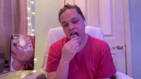 Hollys Drive threw Side Of CB. online show from 12.18.24