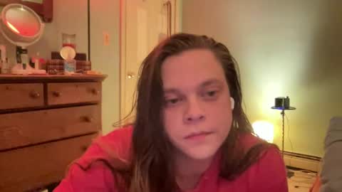 Hollys Drive threw Side Of CB. online show from 12.19.24