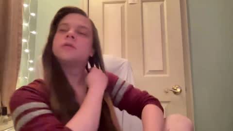 Hollys Drive threw Side Of CB. online show from 12.29.24