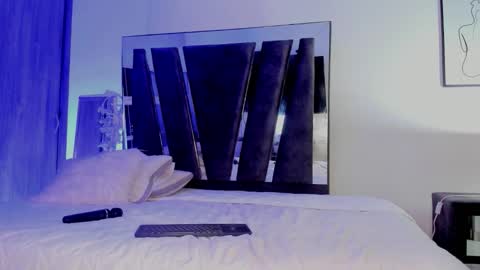 Mara online show from 11.14.25