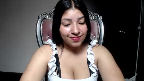 holly online show from 01.08.25