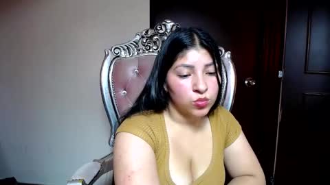 holly online show from 02.06.25