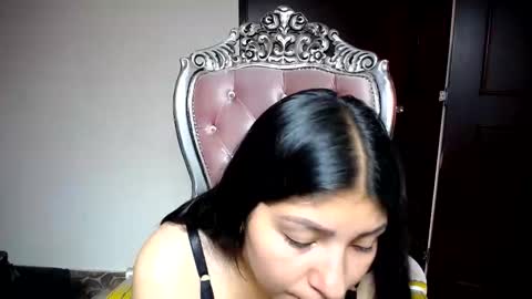 holly online show from 02.11.25