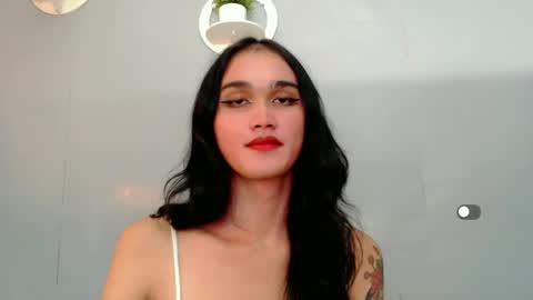 Apple online show from 01.05.25