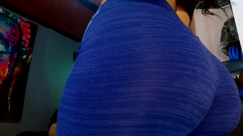 holly_thomsonx69 online show from 02.28.25