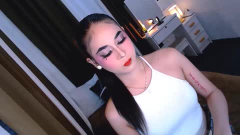 Snapshot of hollyclarita chatting on 09.12.25 YOUR GODDESS CLARITA online show from 09.12.25