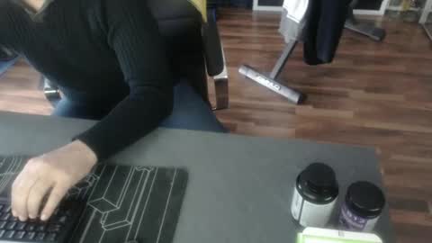 hollymollysucker online show from 01.23.25