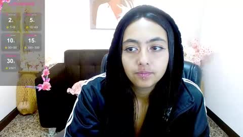 Holly online show from 02.22.25