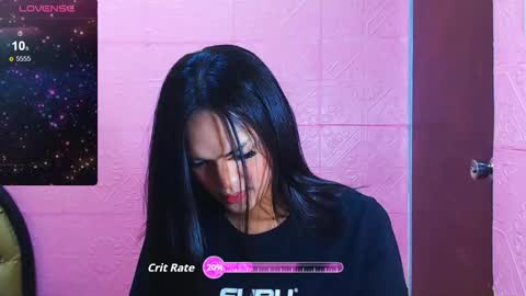 Snapshot of hollywoodbitch chatting on 10.10.25 Isabella Marie online show from 10.10.25