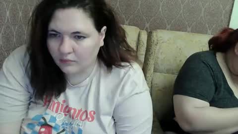 HollyXEva online show from 04.20.26