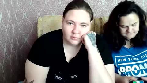 HollyXEva online show from 06.11.26