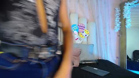 Hollyy online show from 03.21.26