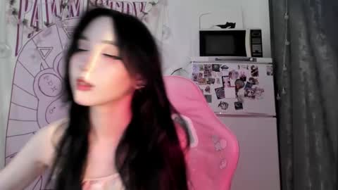 Ho Lee Sheet online show from 02.05.26