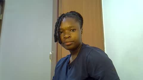holy_ebony online show from 05.15.26