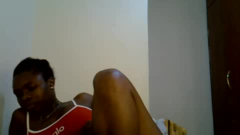 holy_ebony online show from 06.25.26