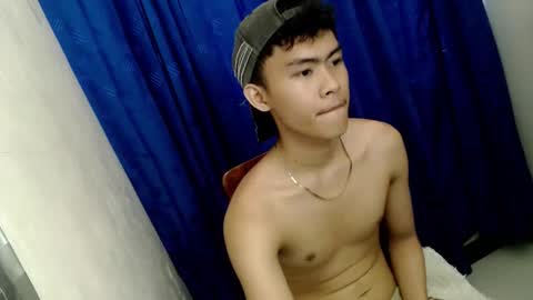 Snapshot of holy_fucker21 chatting on 10.26.25 Jayjay online show from 10.26.25