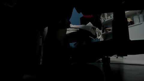 Snapshot of holy_mistresss chatting on 11.04.25 holy_mistresss online show from 11.04.25