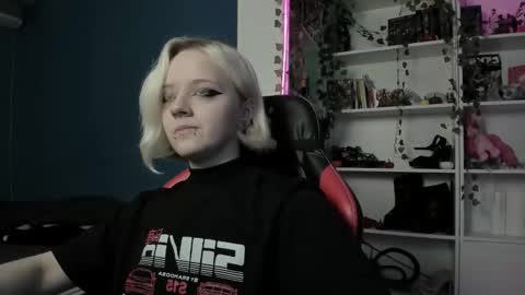 holy_mistresss online show from 11.12.25