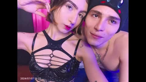 Snapshot of holy_taby_ chatting on 02.08.25 online show from 02.08.25