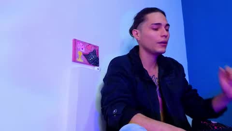 Snapshot of holy_taby_ chatting on 02.27.25 online show from 02.27.25