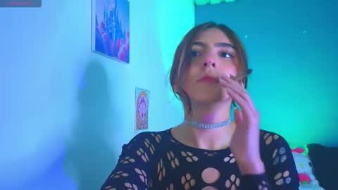 Snapshot of holy_taby_ chatting on 09.26.25 online show from 09.26.25