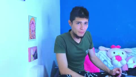 Snapshot of holy_taby_ chatting on 10.21.25 online show from 10.21.25