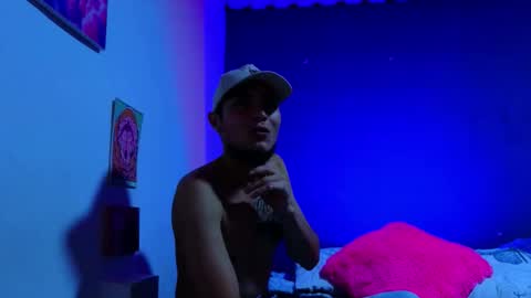 Snapshot of holy_taby_ chatting on 10.23.25 online show from 10.23.25