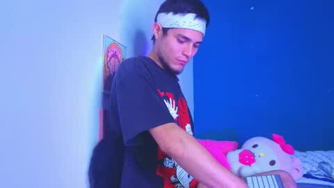 Snapshot of holy_taby_ chatting on 11.07.25 online show from 11.07.25