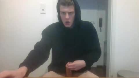 Snapshot of holydegenerate chatting on 02.20.26 holydegenerate online show from 02.20.26