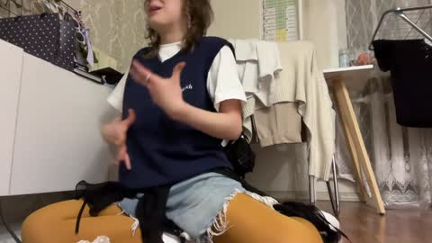 dori not holy get my tg channel with link from description under last photo online show from 01.18.25