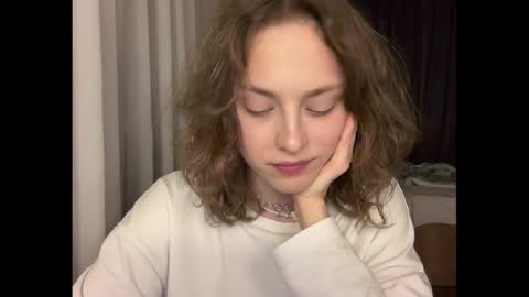 Snapshot of holydori chatting on 09.28.25 dori not holy get my tg channel with link from description under last photo online show from 09.28.25