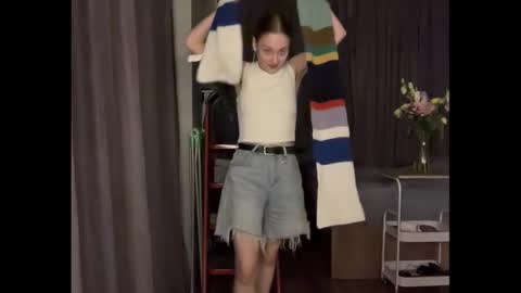 Snapshot of holydori chatting on 10.04.25 dori not holy get my tg channel with link from description under last photo online show from 10.04.25