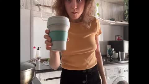 Snapshot of holydori chatting on 10.06.25 dori not holy get my tg channel with link from description under last photo online show from 10.06.25