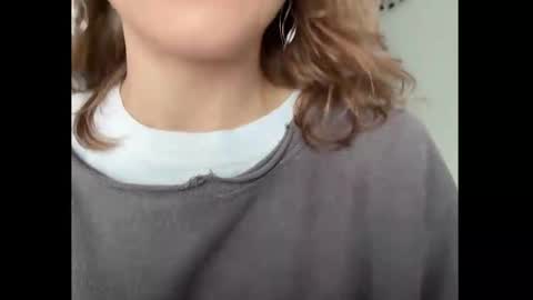 Snapshot of holydori chatting on 11.05.25 dori not holy get my tg channel with link from description under last photo online show from 11.05.25