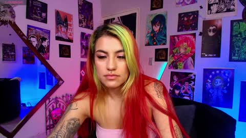 Snapshot of holyeva chatting on 02.06.25 online show from 02.06.25