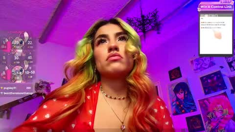 Snapshot of holyeva chatting on 02.19.25 online show from 02.19.25