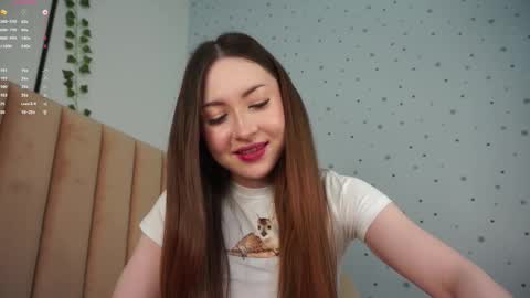 Snapshot of holyhee chatting on 10.19.25 Holy online show from 10.19.25