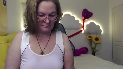 holymilfa online show from 02.20.25