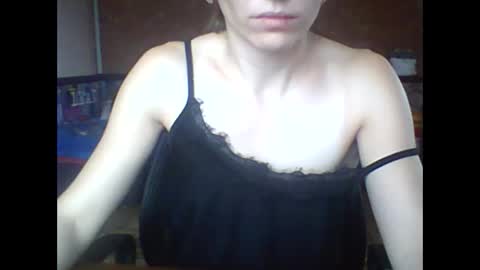 honey0bunny35 online show from 01.18.25