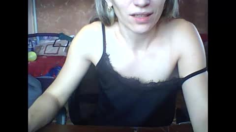 honey0bunny35 online show from 02.02.25