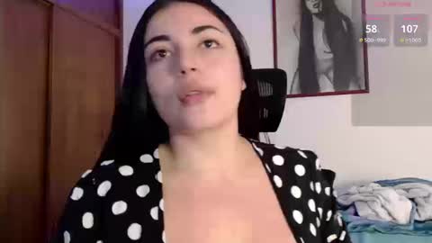 Honey Aynu online show from 09.17.25