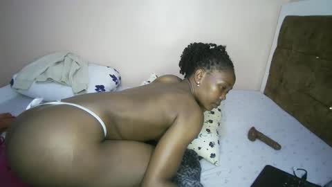 honey_bunny0 online show from 11.07.25