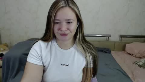 honey_caramelle online show from 12.19.24