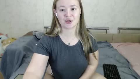 honey_caramelle online show from 01.11.25