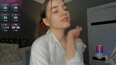 Chantal online show from 04.12.26