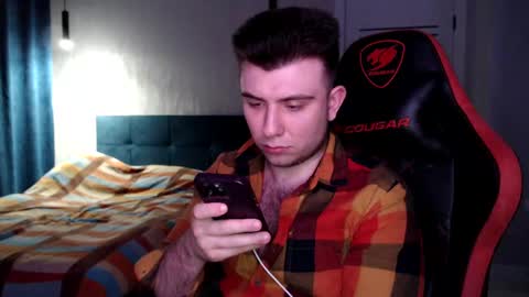 Wolfy online show from 02.19.25